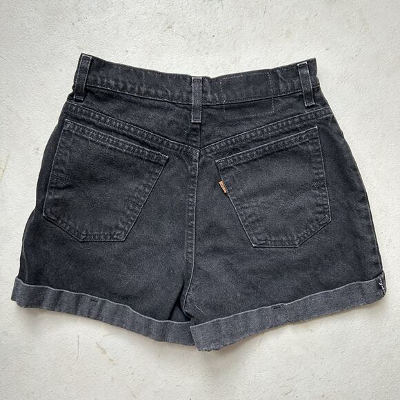 Vintage Levi’s Made USA 954 Black Cuffed Denim Shorts Orange Tab High Rise 9 26” - Picture 1 of 6